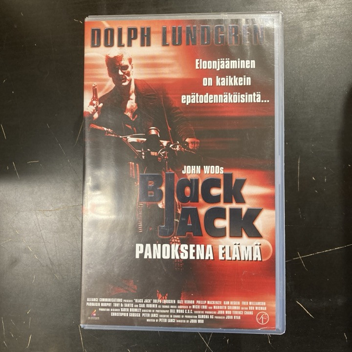 Blackjack - panoksena elämä VHS (VG+/M-) -toiminta-